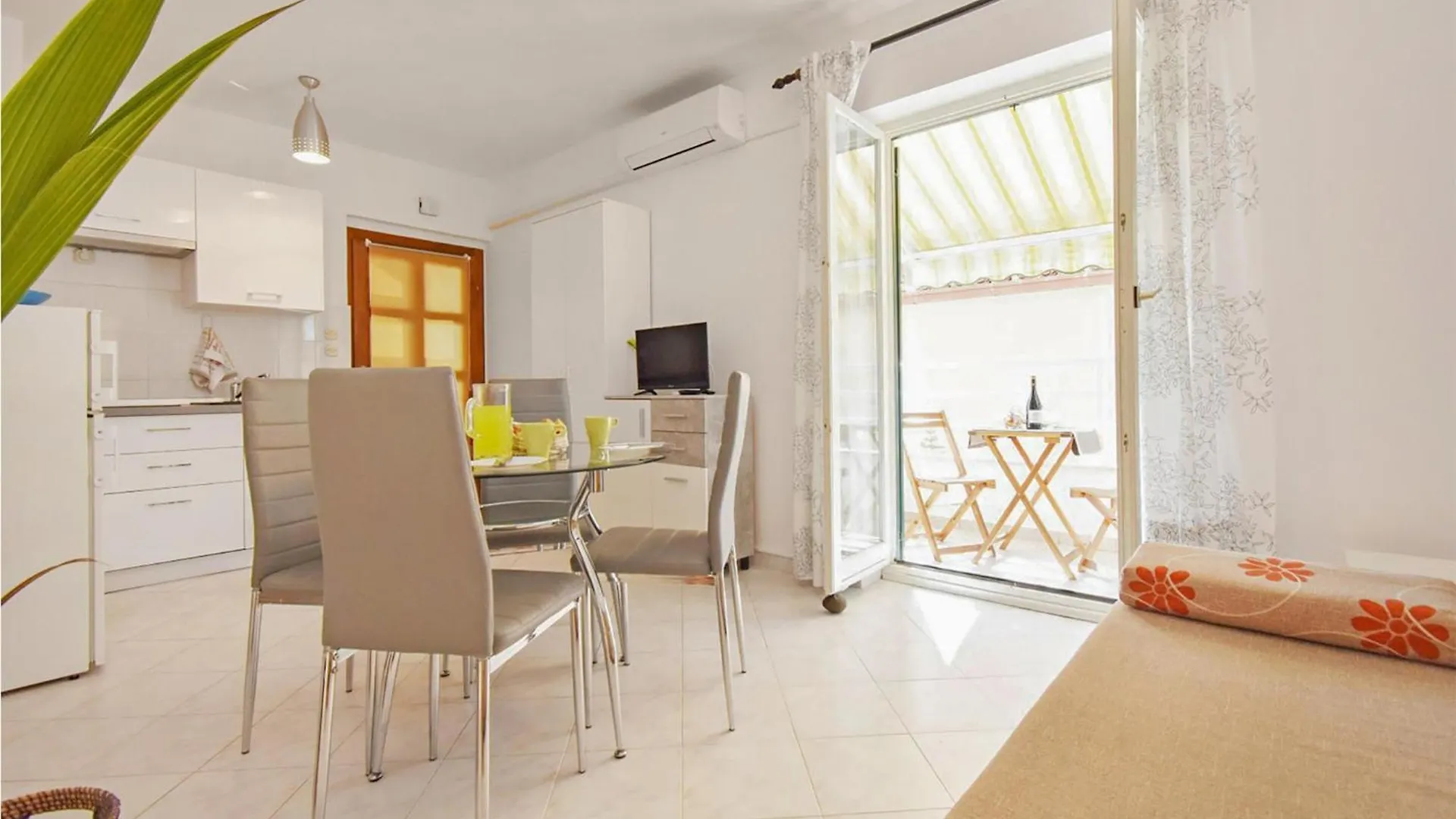 Cozy Apartment In Rabac With Kitchen Croatia