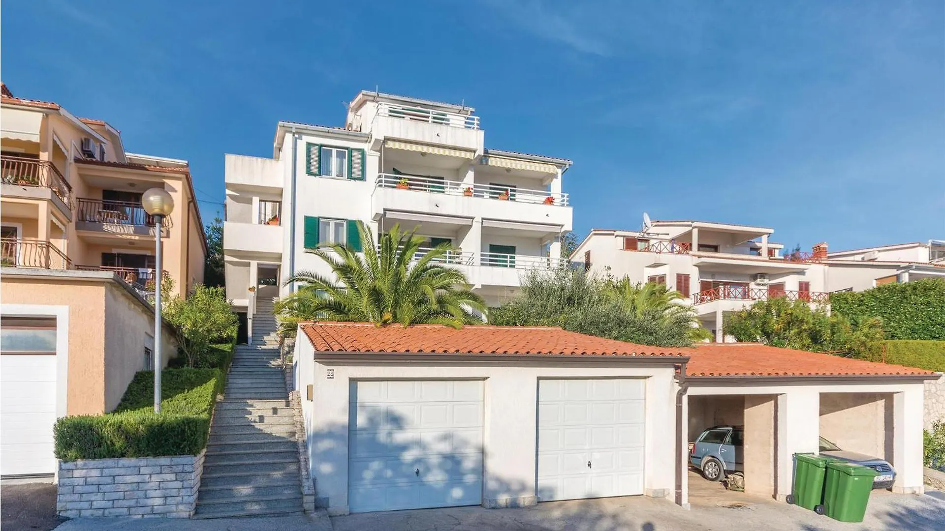 Cozy Apartment In Rabac With Kitchen
